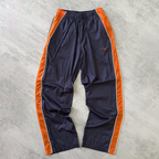 Nike 2000s trackpants (L)