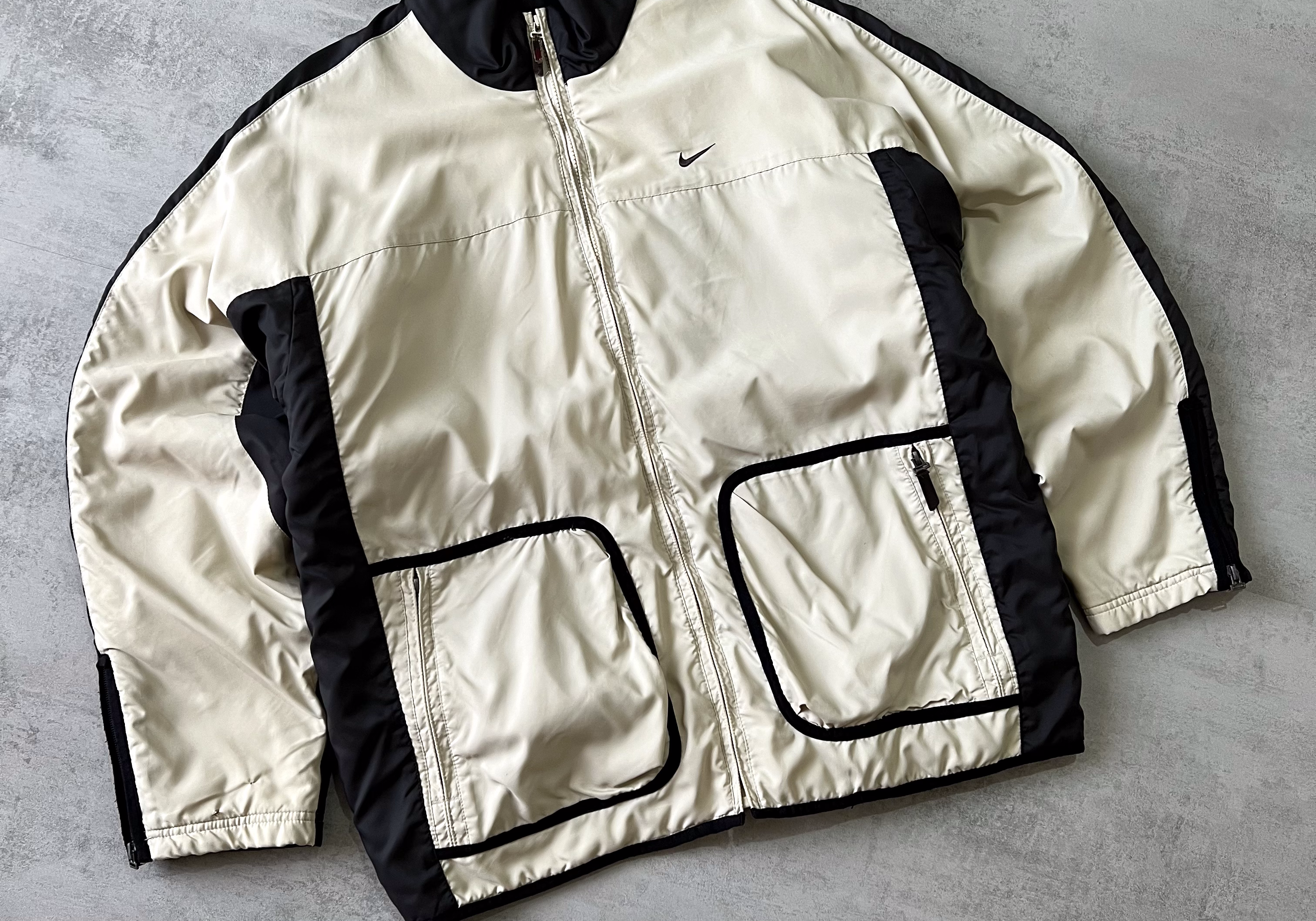 Nike 2000s padded jacket (L)
