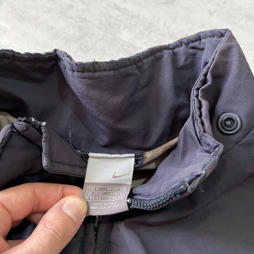 Nike RARE 2000s padded jacket (M)