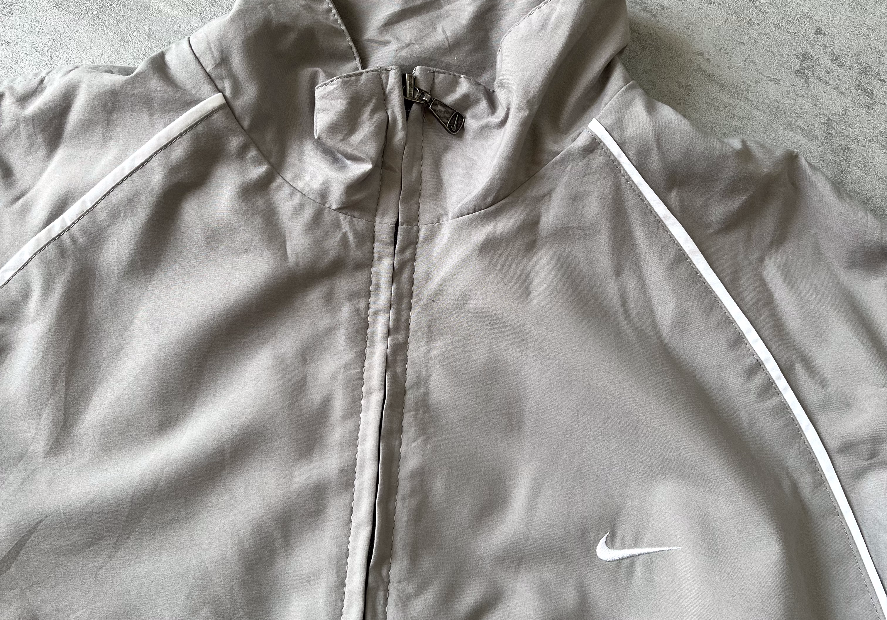 Nike 2000s trackjacket (L)