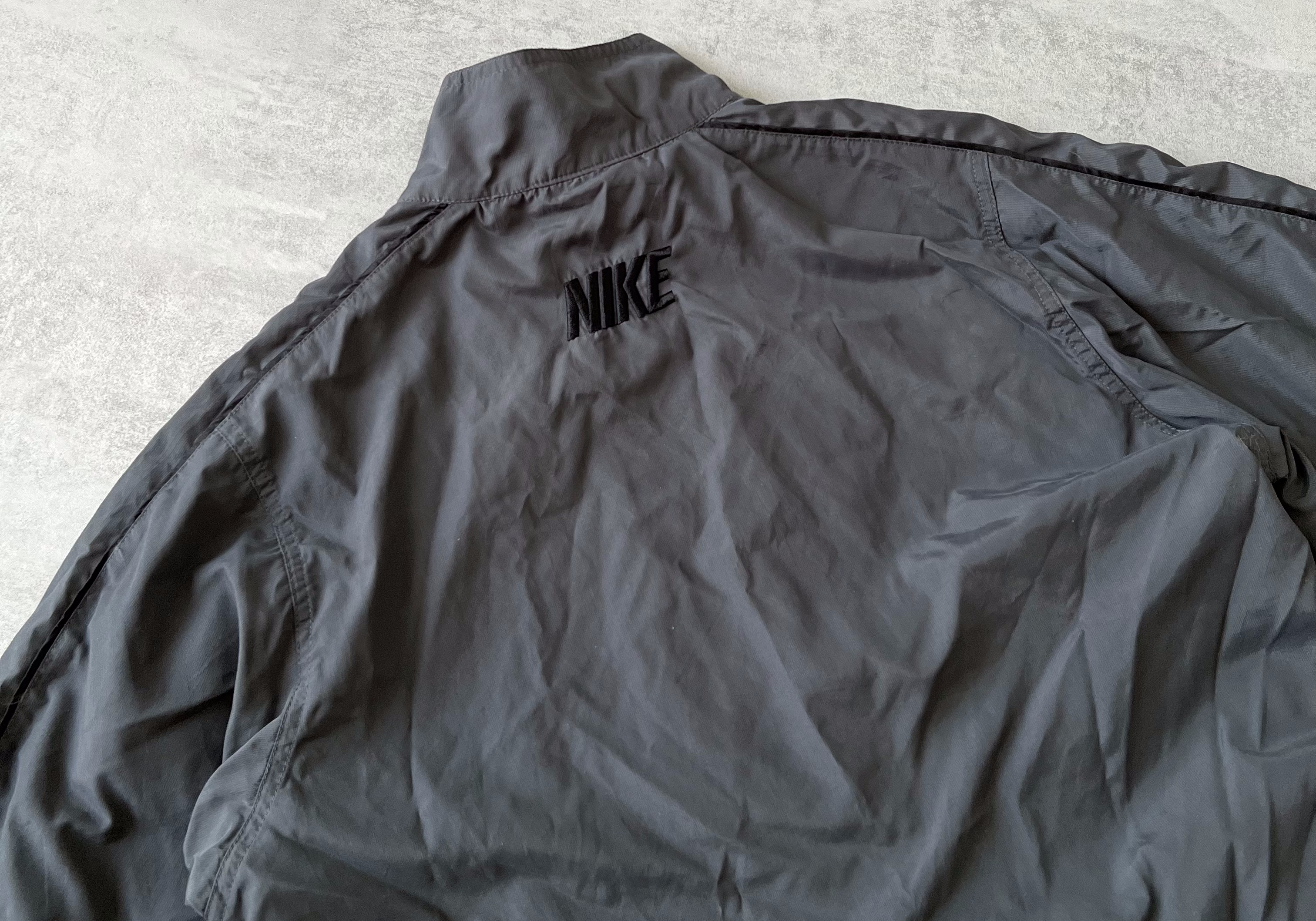 Nike 2000s trackjacket (L)