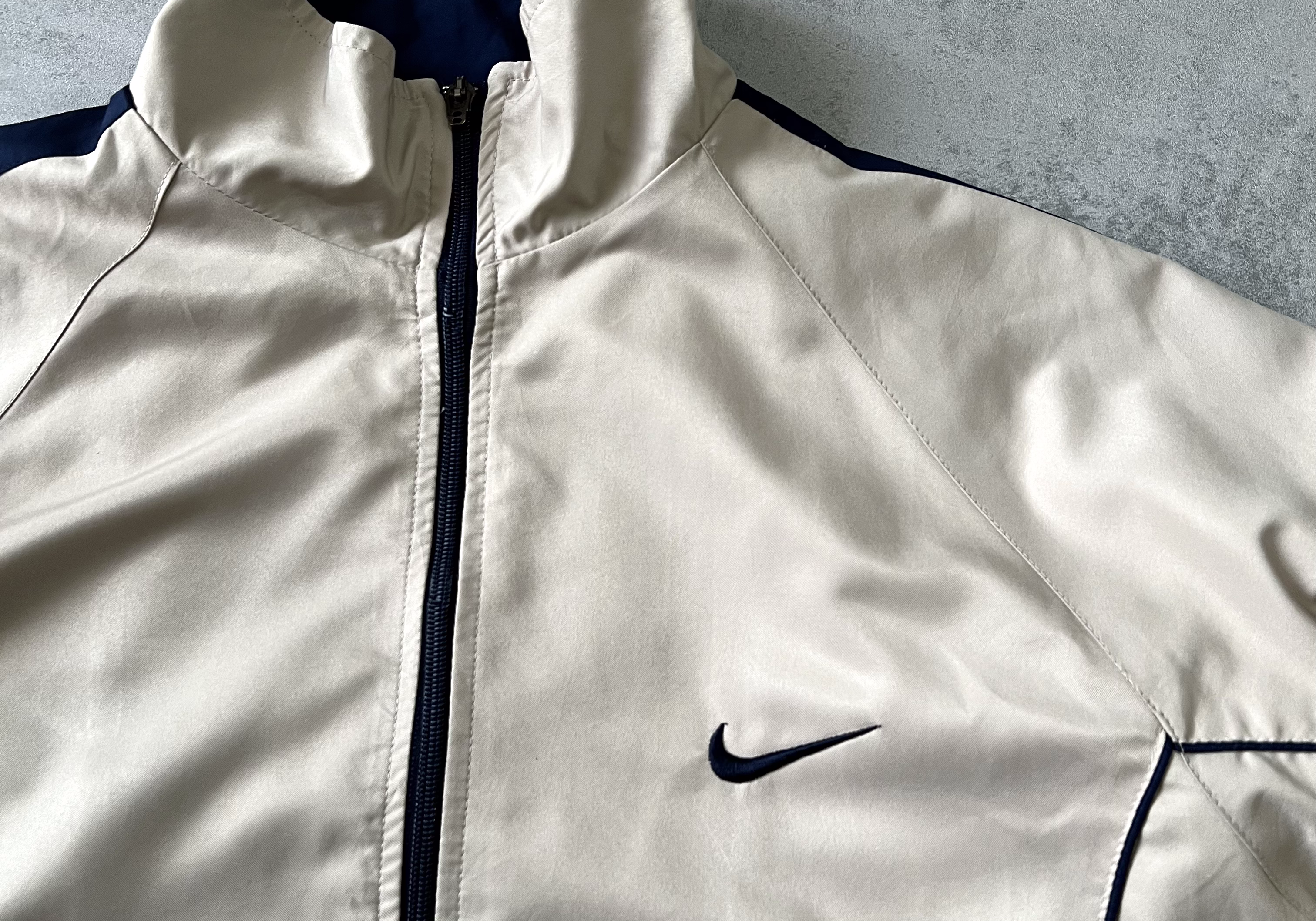 Nike 2000s trackjacket (M)