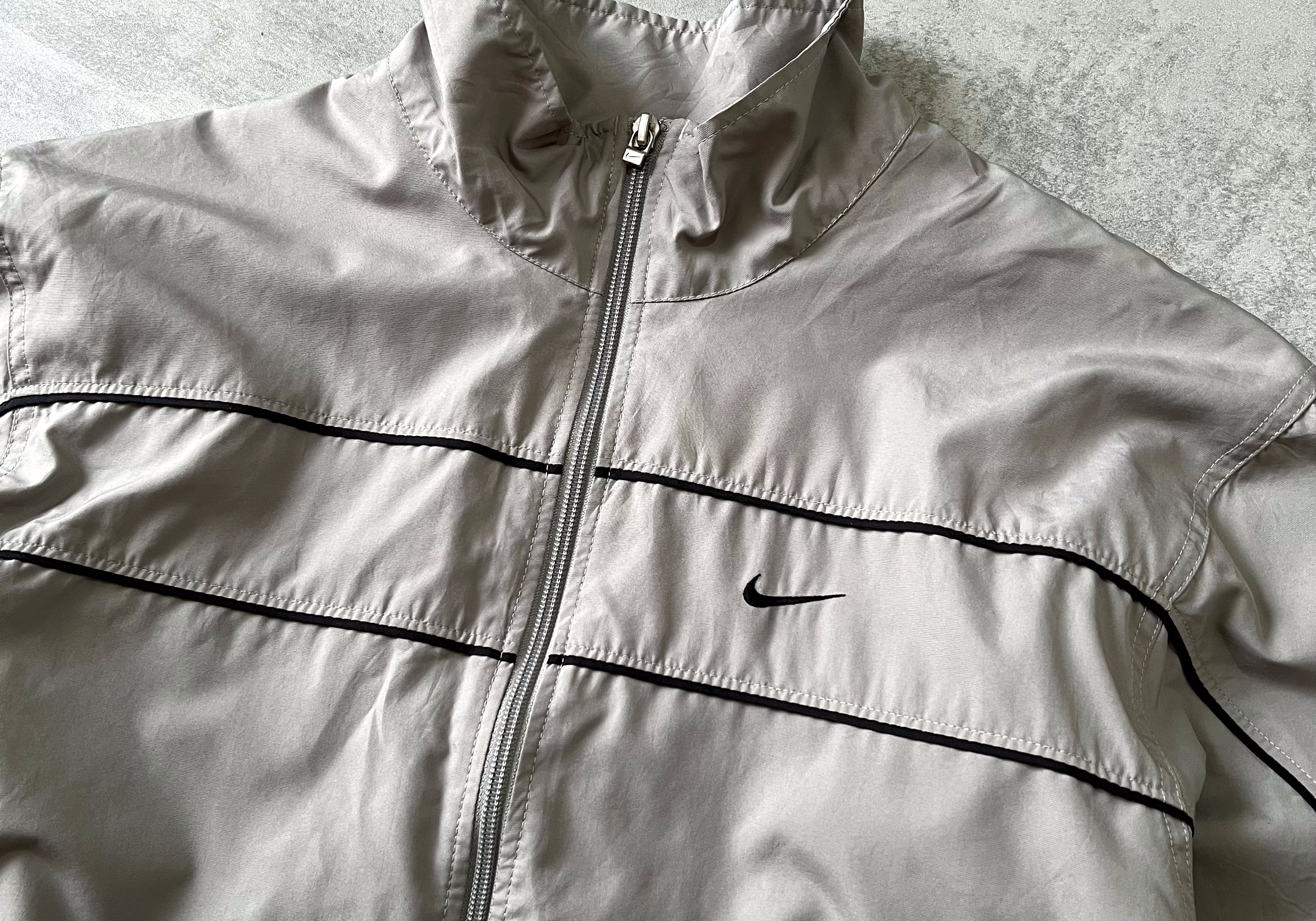 Nike 2000s trackjacket (M)