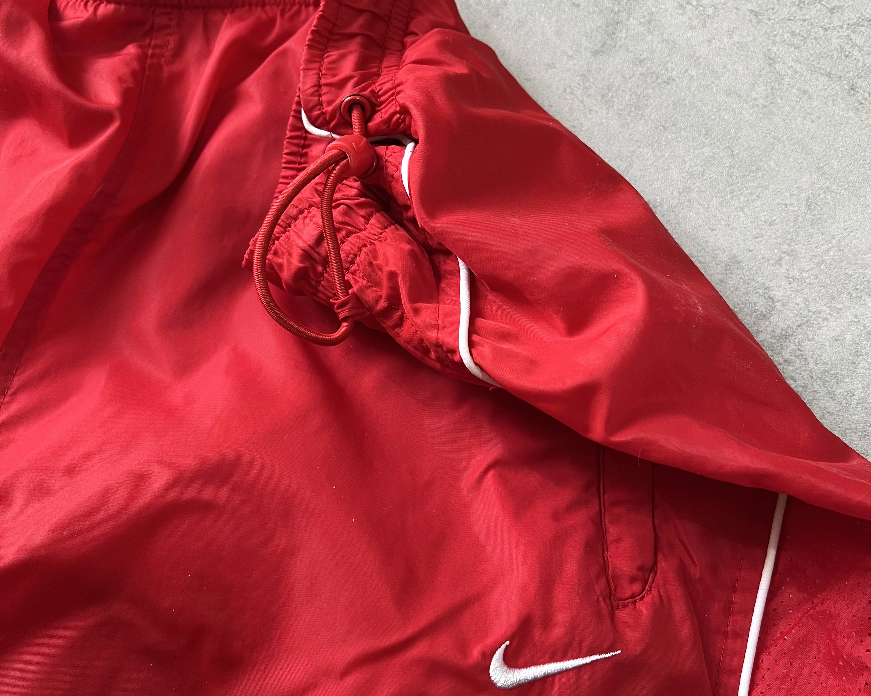 Nike RARE 2000s track pants (XL)