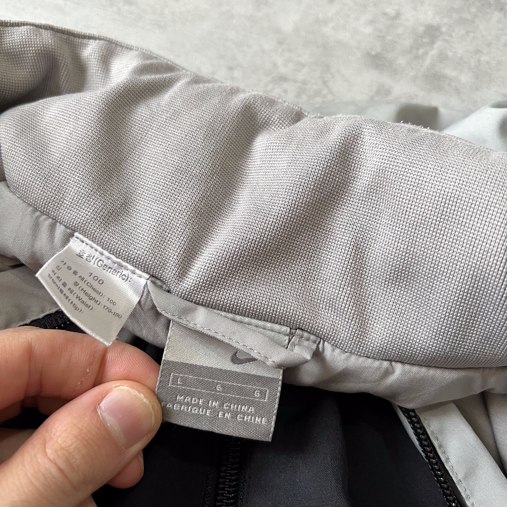 Nike 2000s trackjacket (L)