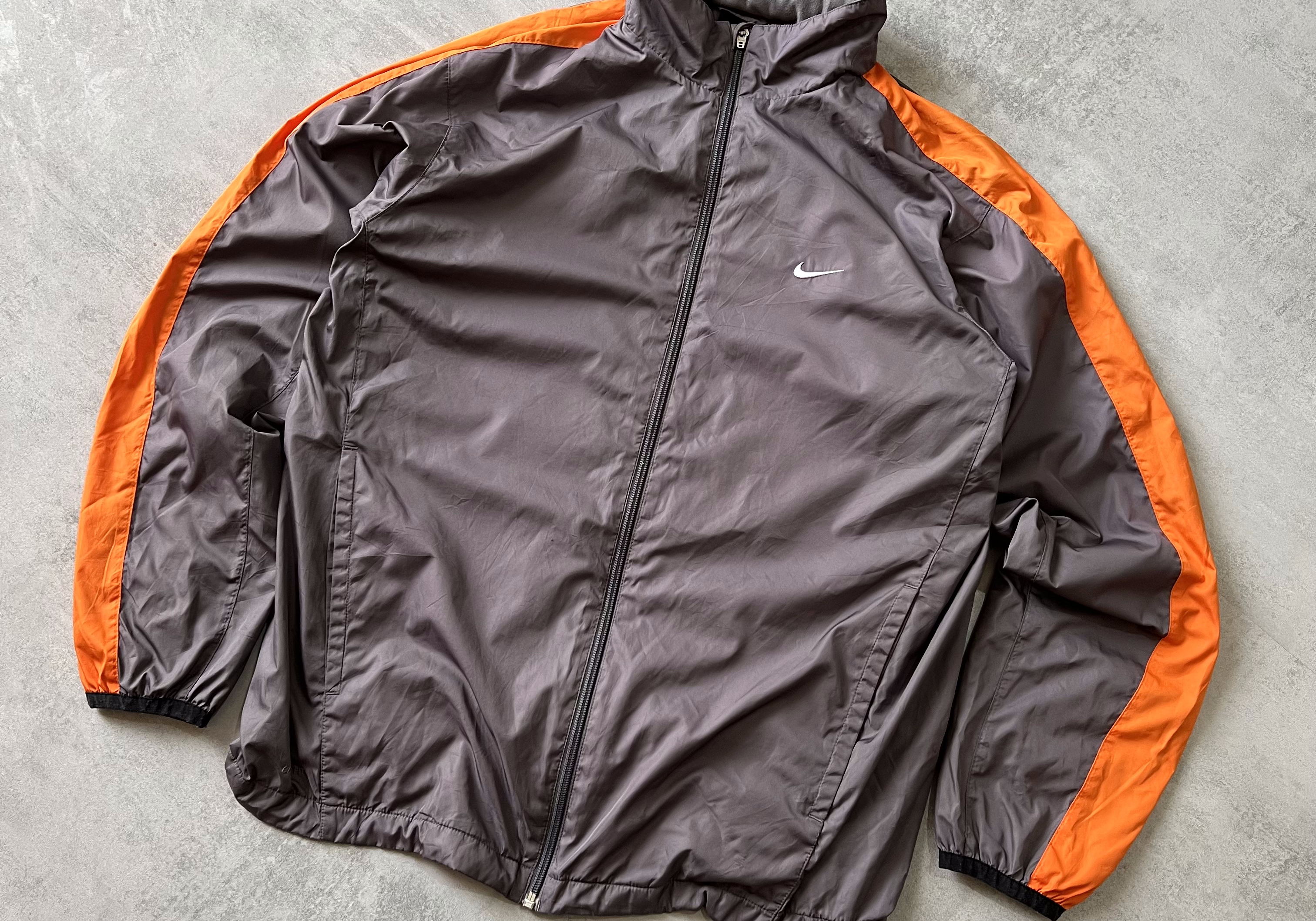 Nike 2000s trackjacket (L)