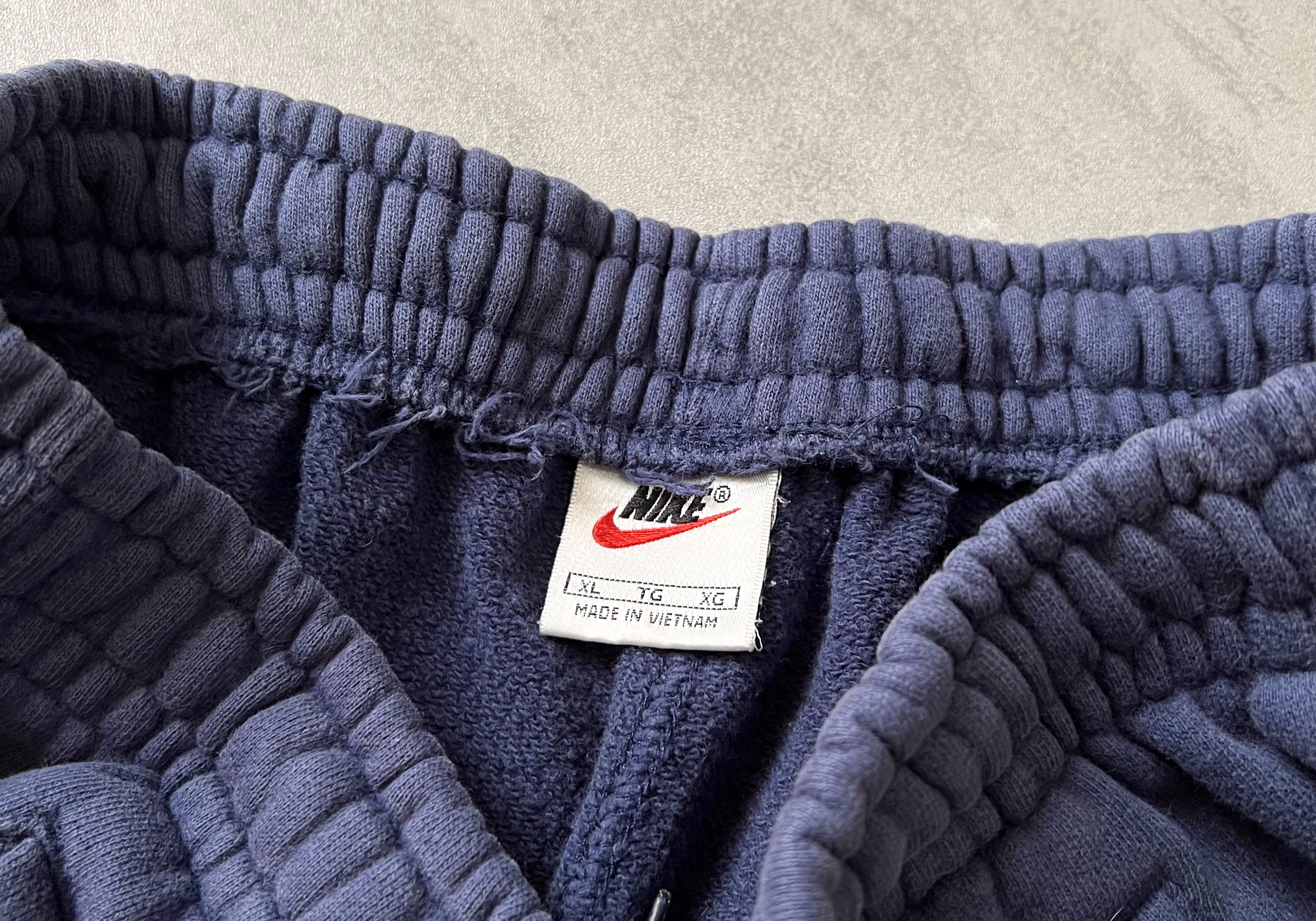 Nike RARE 1990s joggers (XL)