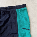 Adidas Rare 2000s trackpants (XL)