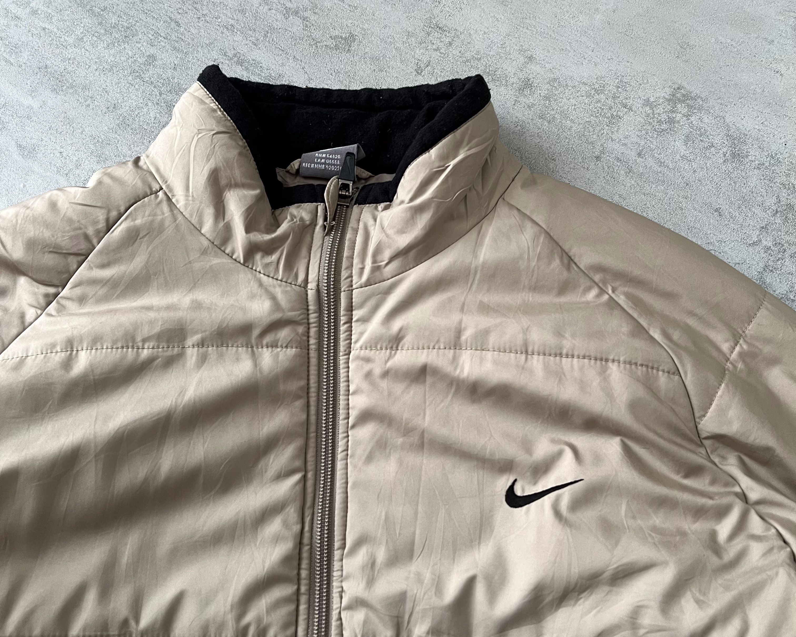 Nike RARE 2000s padded jacket (M)