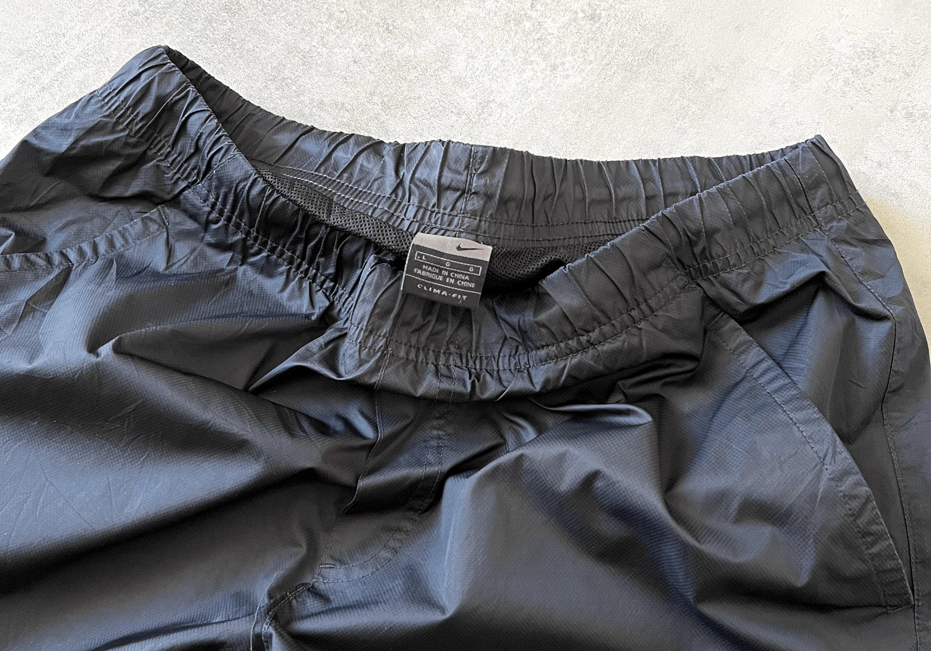 Nike 2000s trackpants (S)