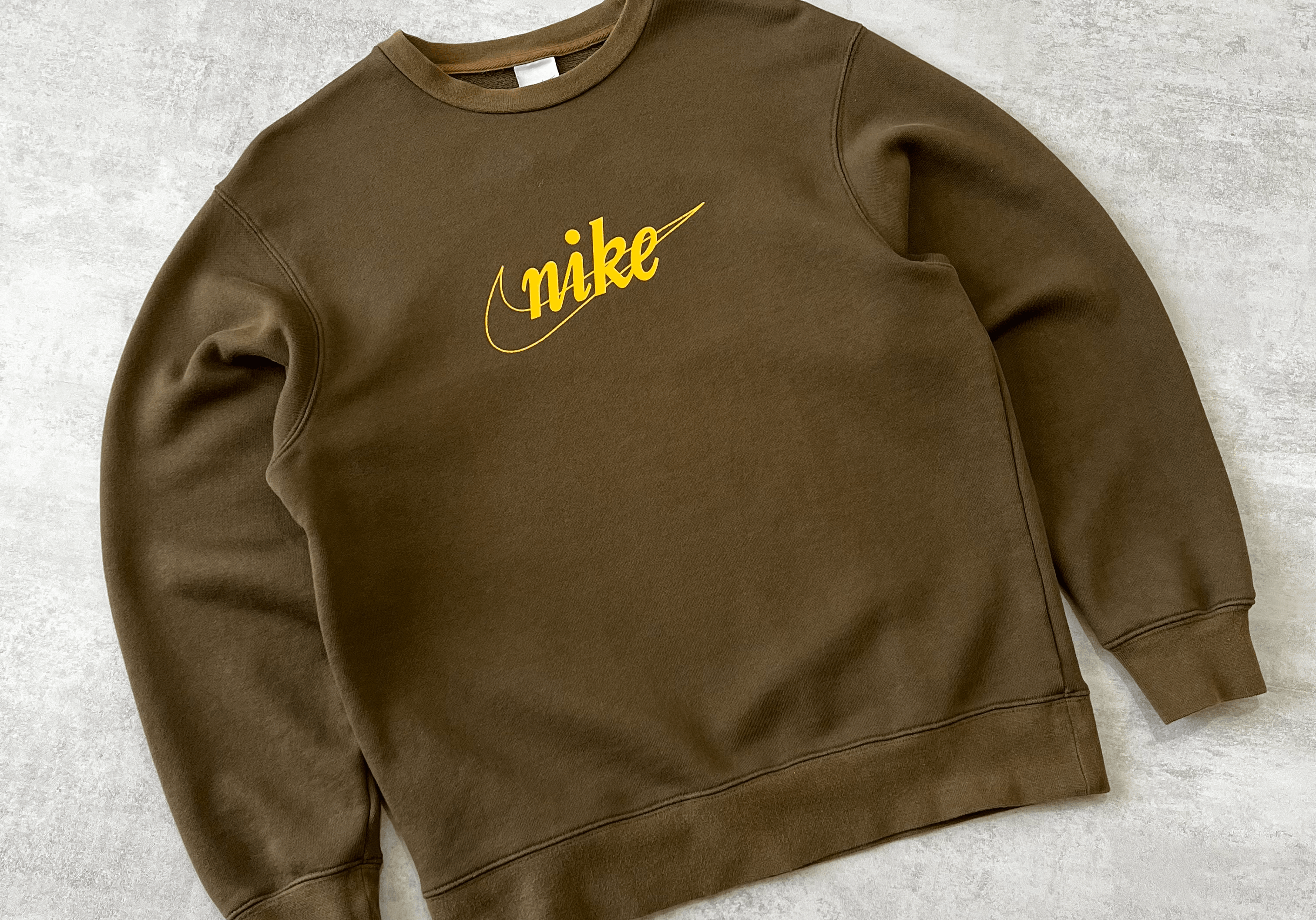 Nike 1990s heavyweight emboredired sweatshirt (L)