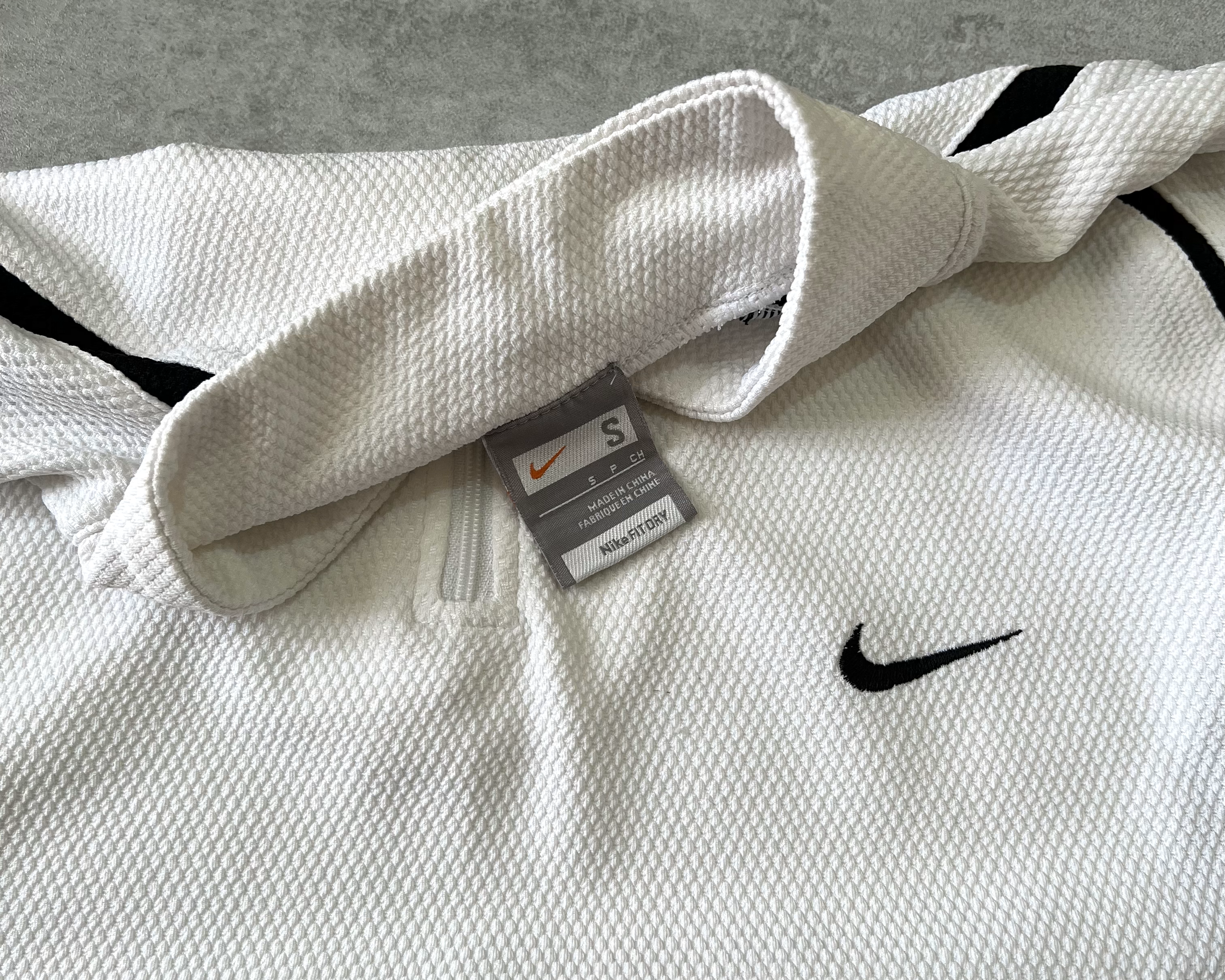 Nike 2000s 1/4 zip pullover (M)