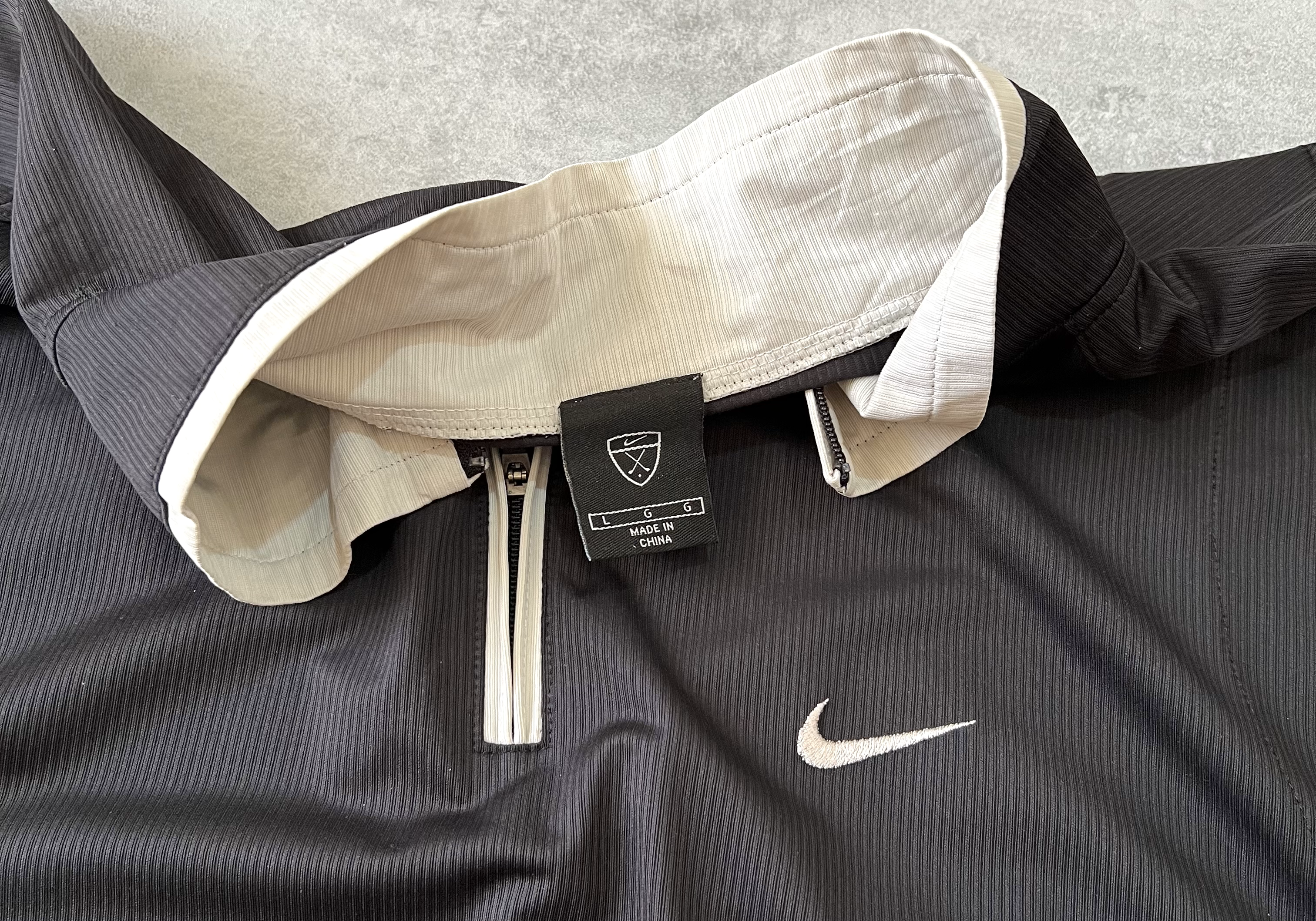 Nike 2000s heavyweight vest (L)