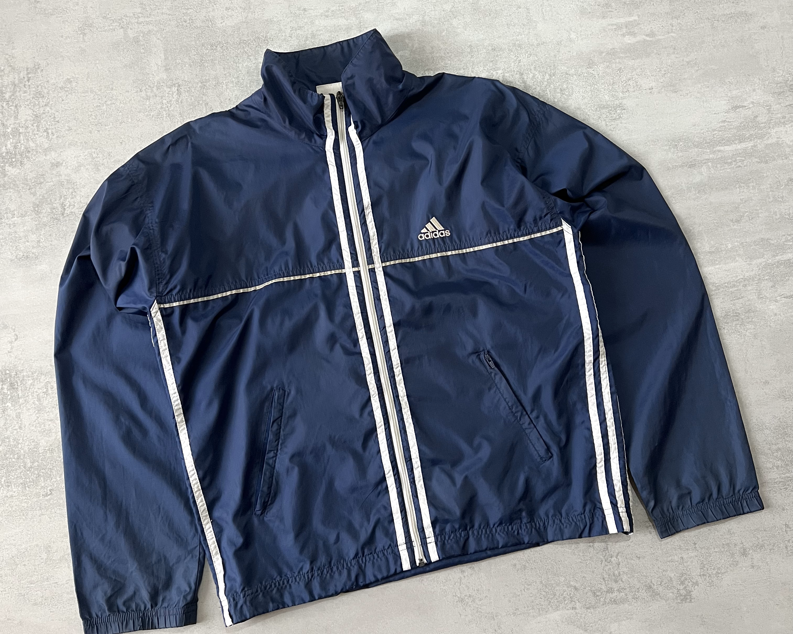 Adidas 2000s track jacket (M)