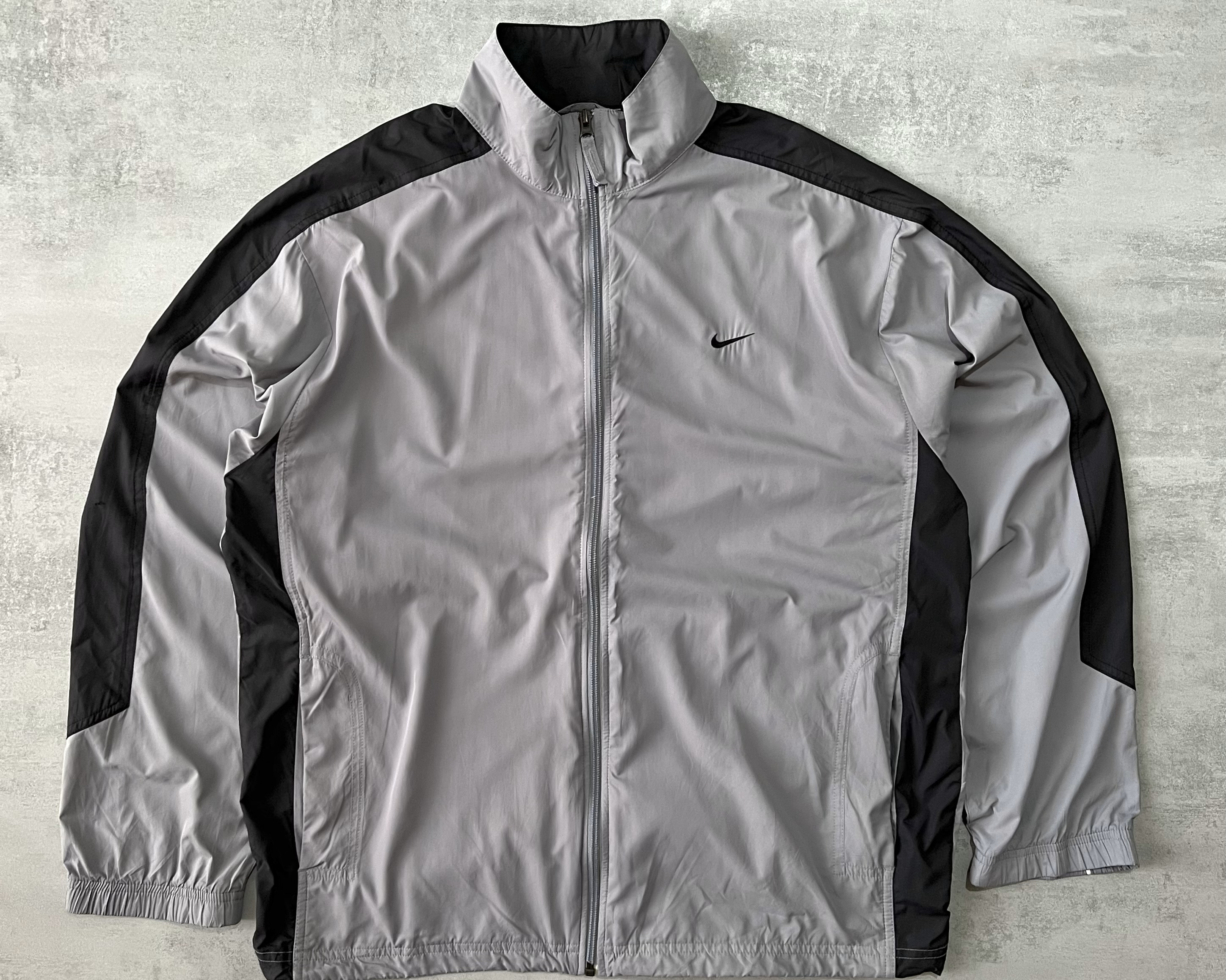 Nike RARE 2000s track jacket (L)