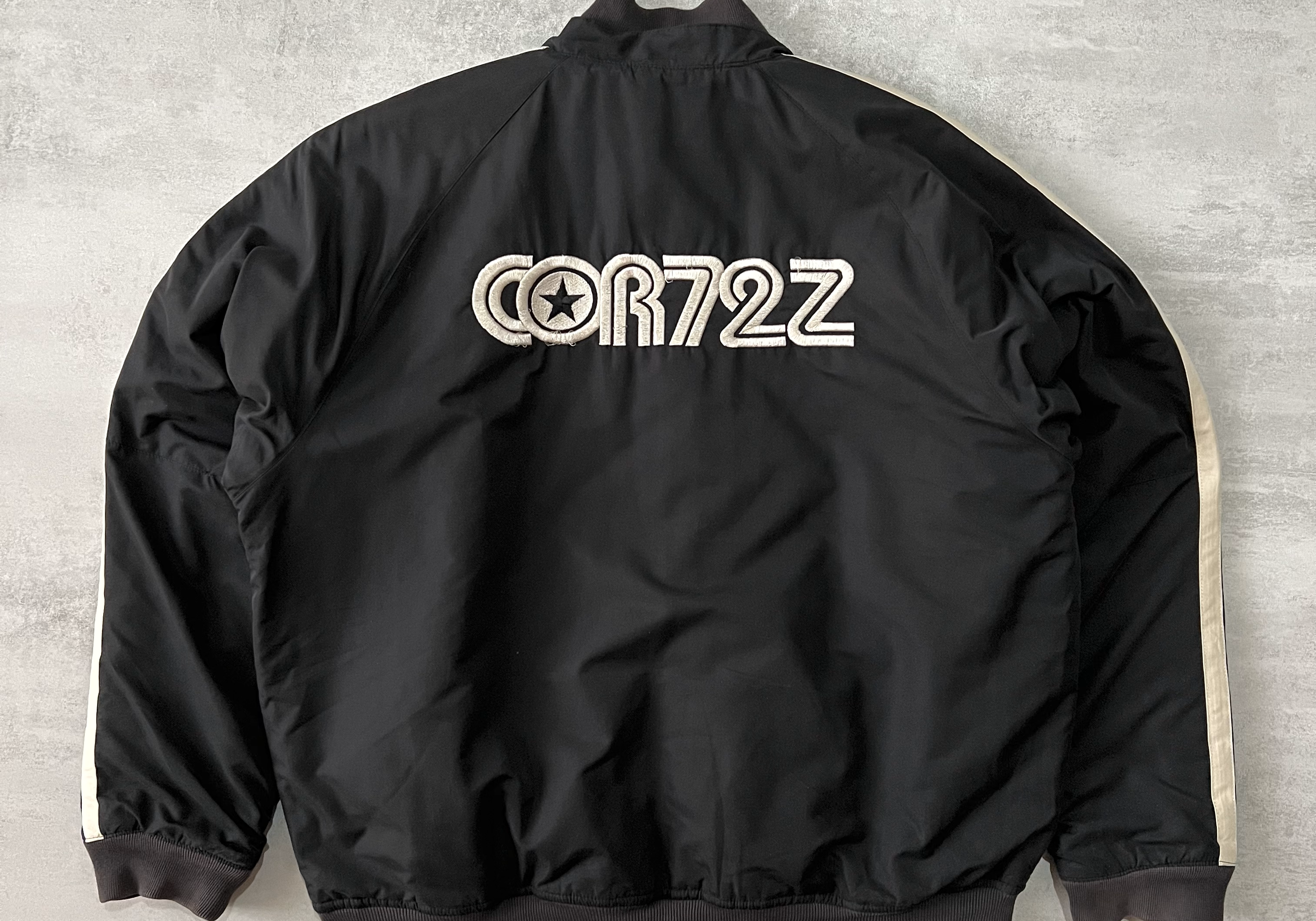 Nike Cortez 2000s jacket (M)