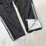 Nike 2000s track pants (L)