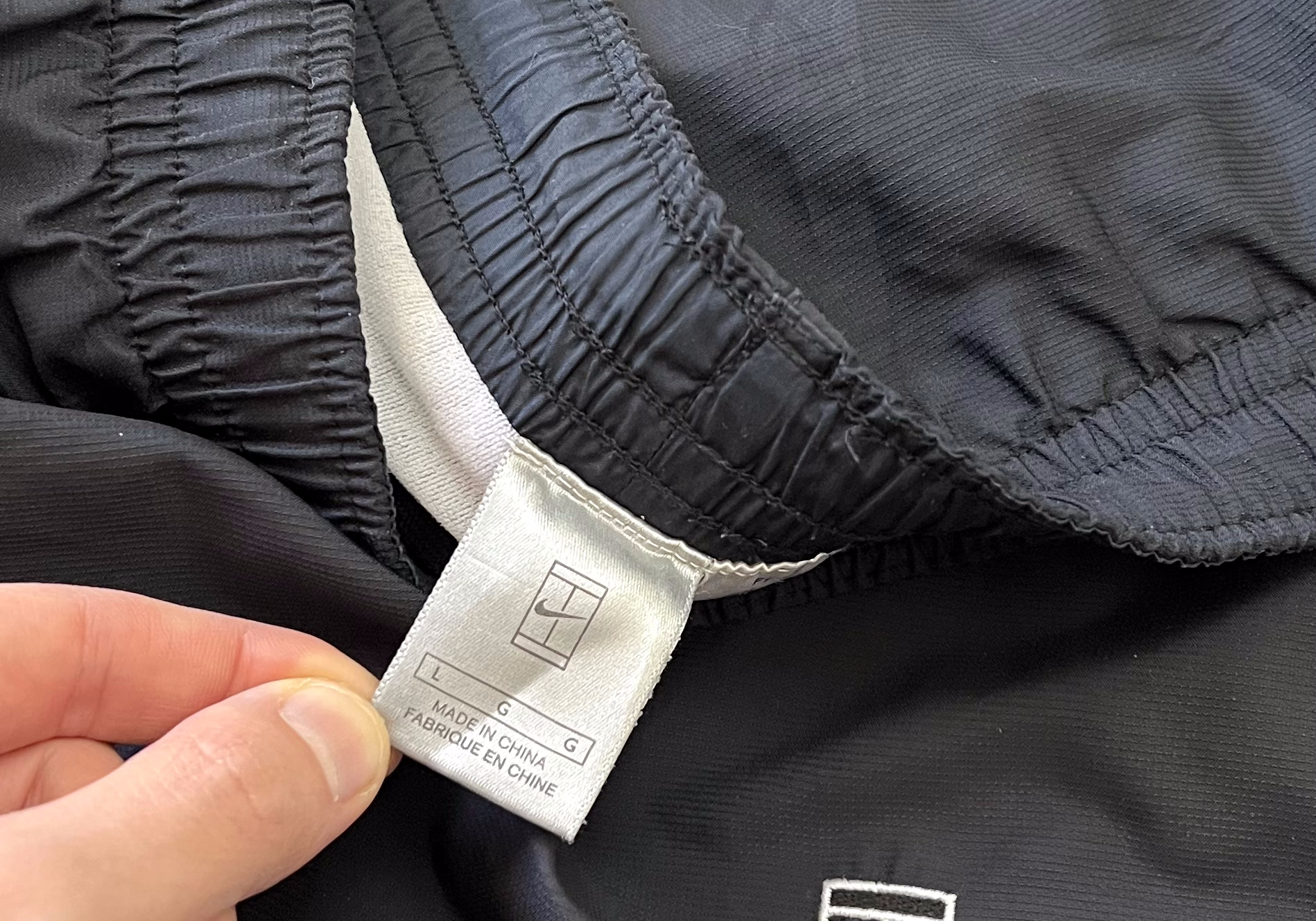 Nike 2000s trackpants (L)