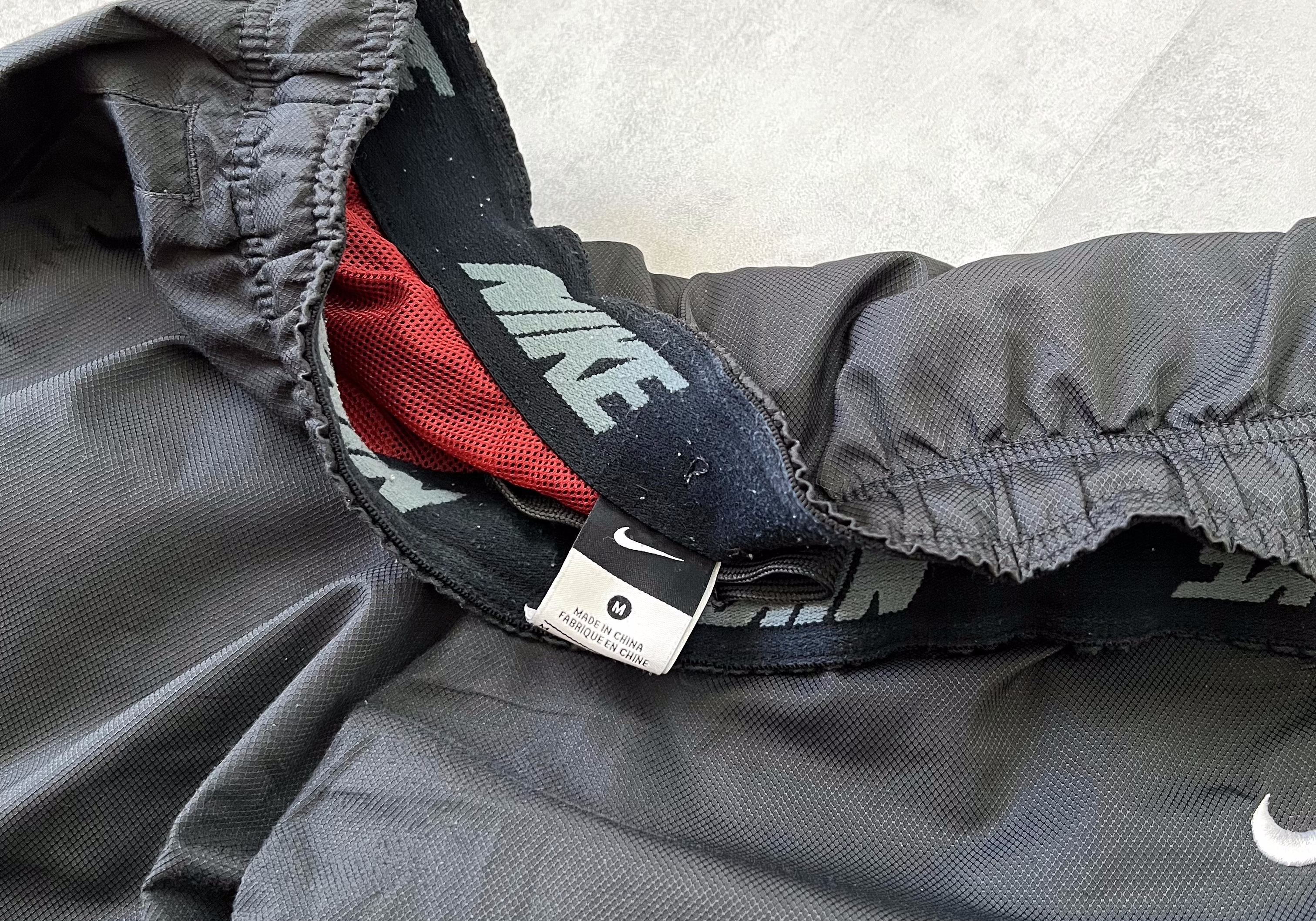 Nike 2000s trackpants (M)
