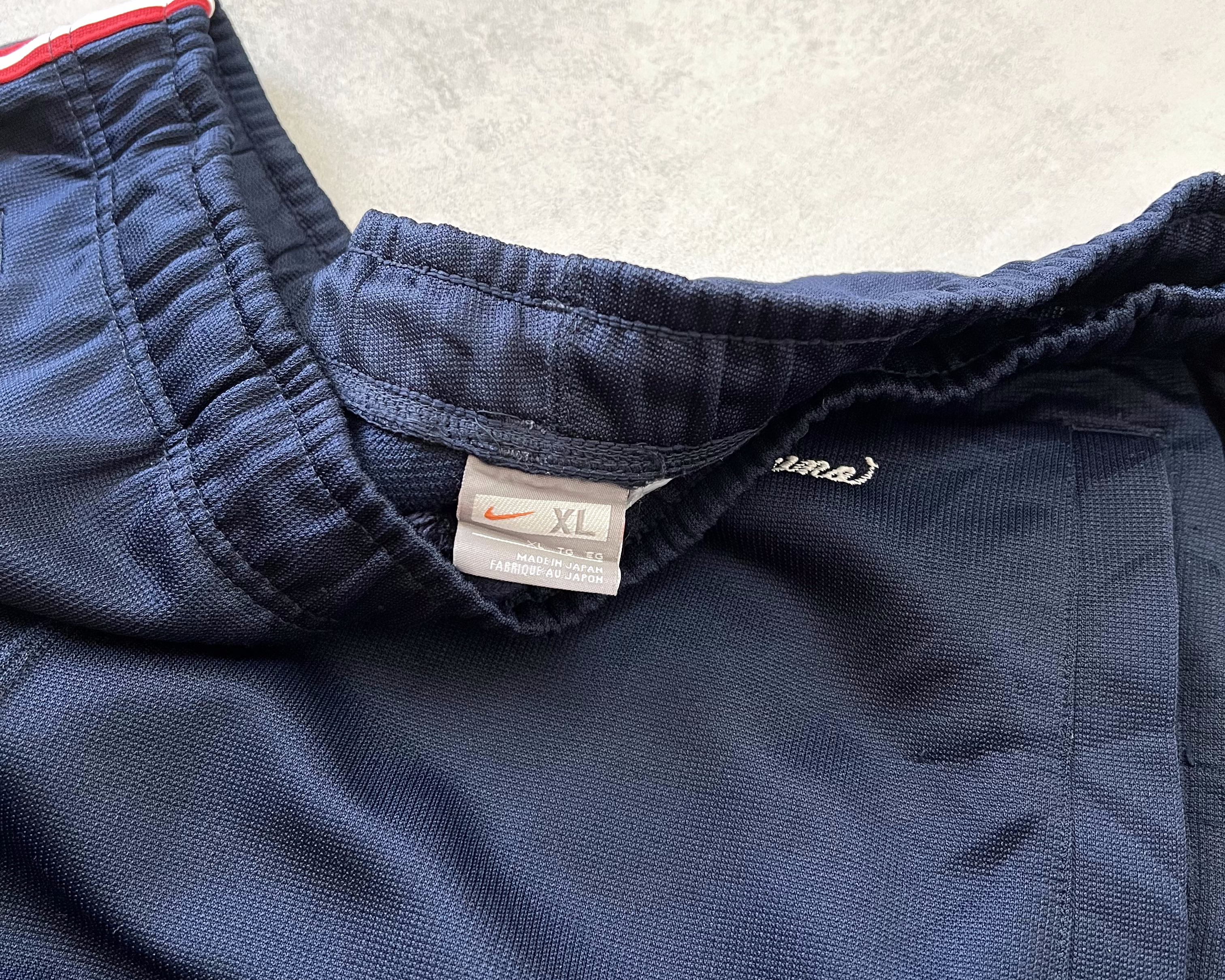 Nike 2000s trackpants (XL)
