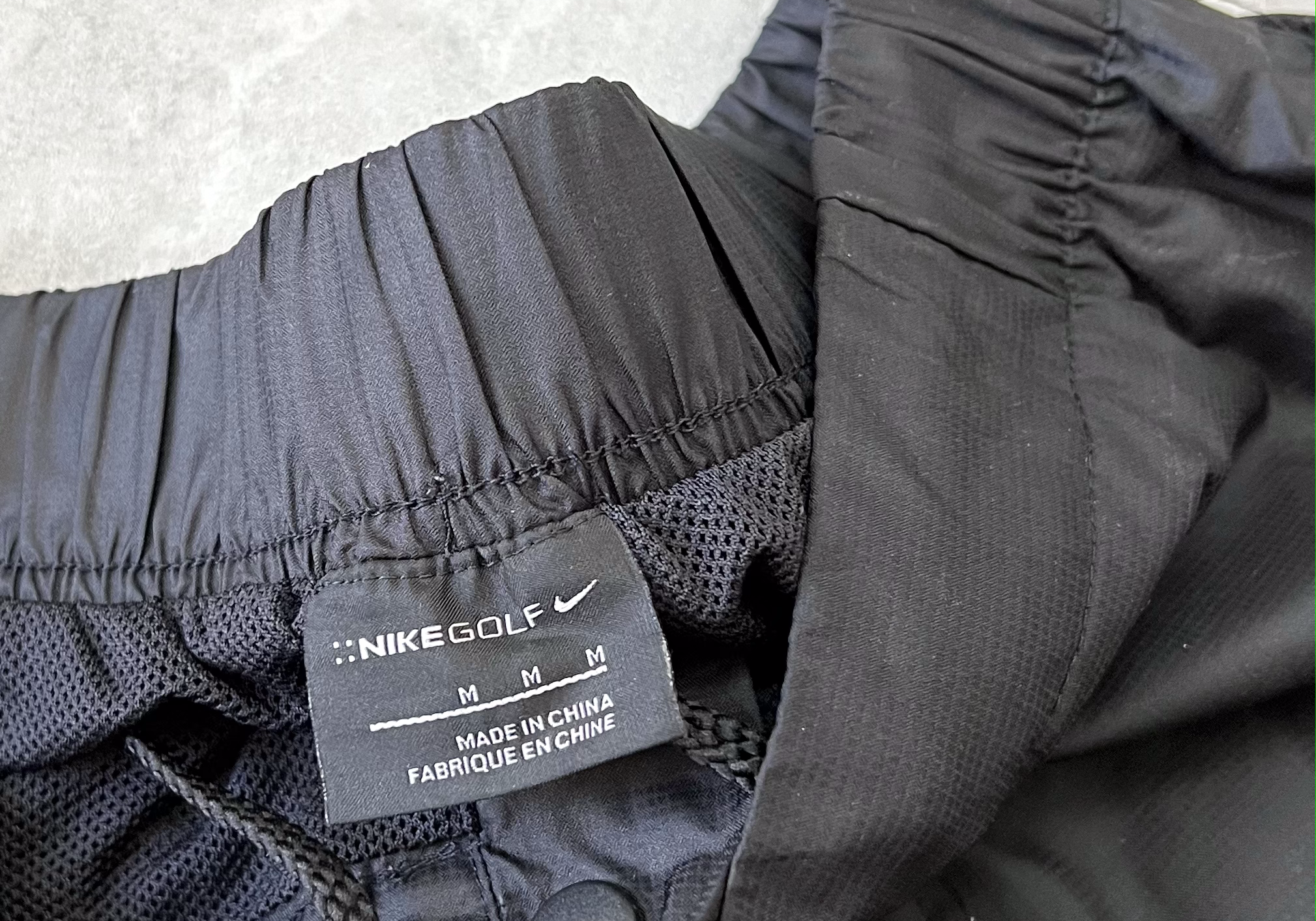 Nike 2000s trackpants (M)