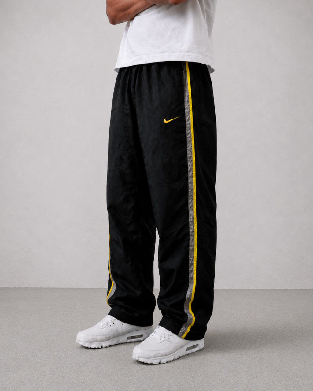 Vintage Nike Trackpants MYSTERY BOX (1 ITEM)