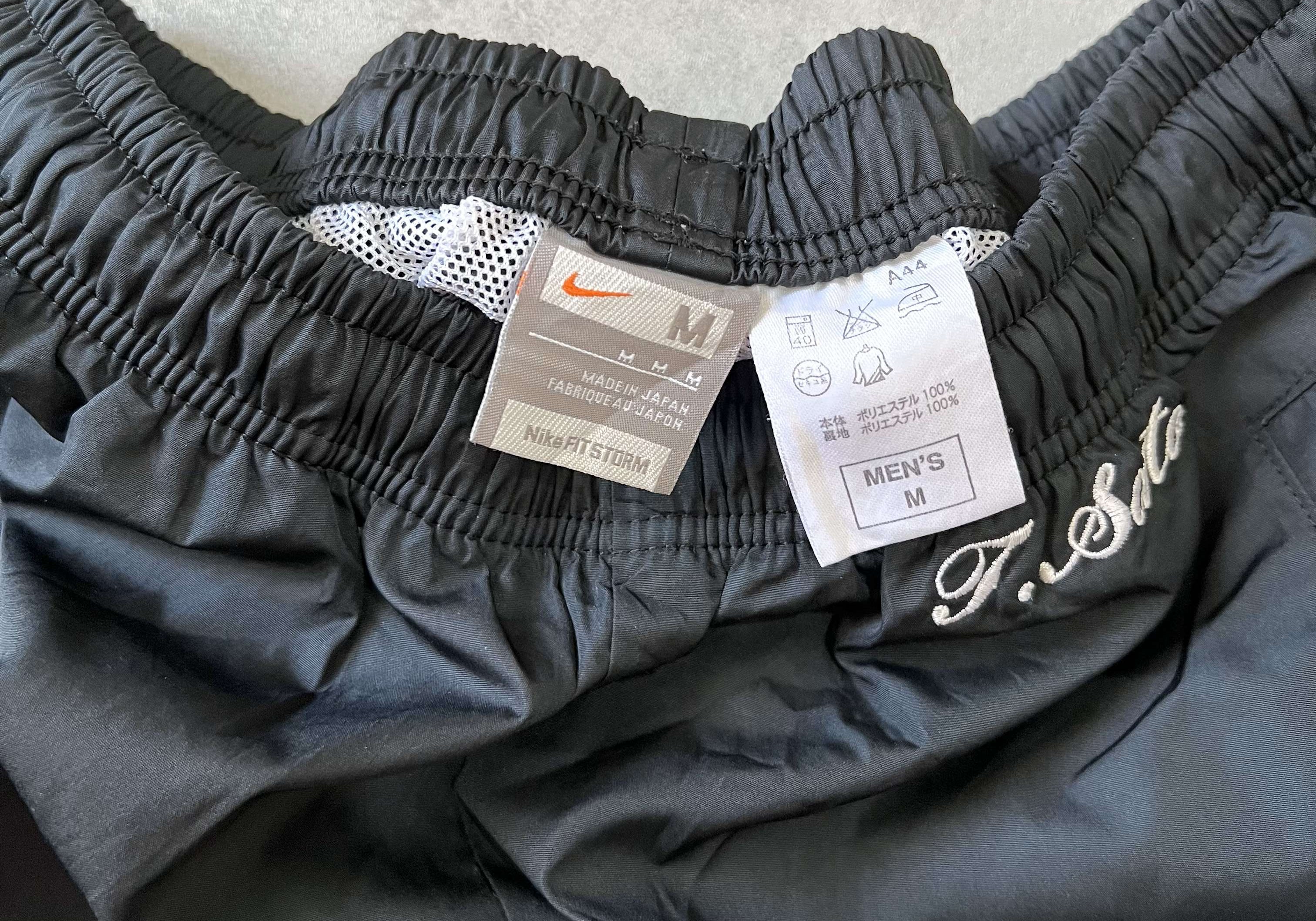 Nike 2000s center swoosh trackpants (M)