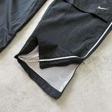 Nike 2000s center swoosh trackpants (M)