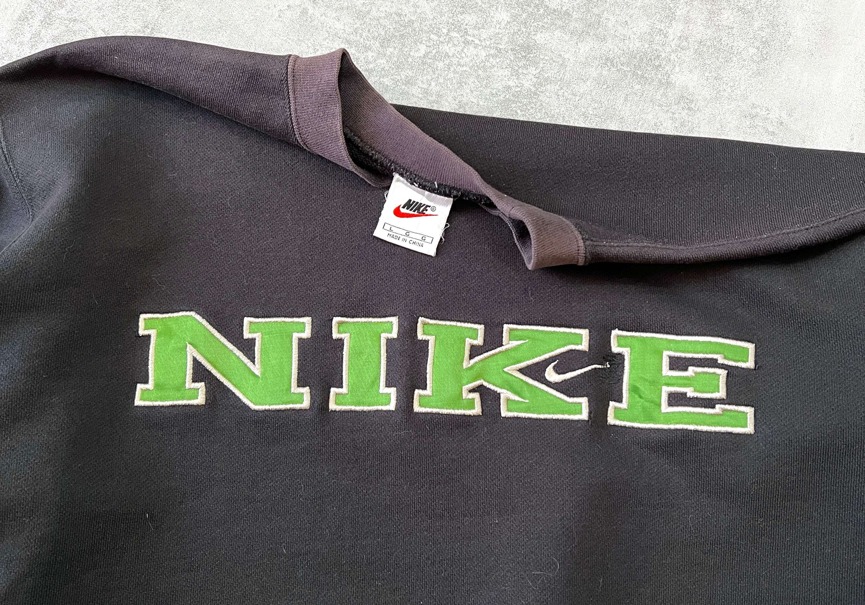 Nike RARE 1990s heavyweight embroidered sweatshirt (L)