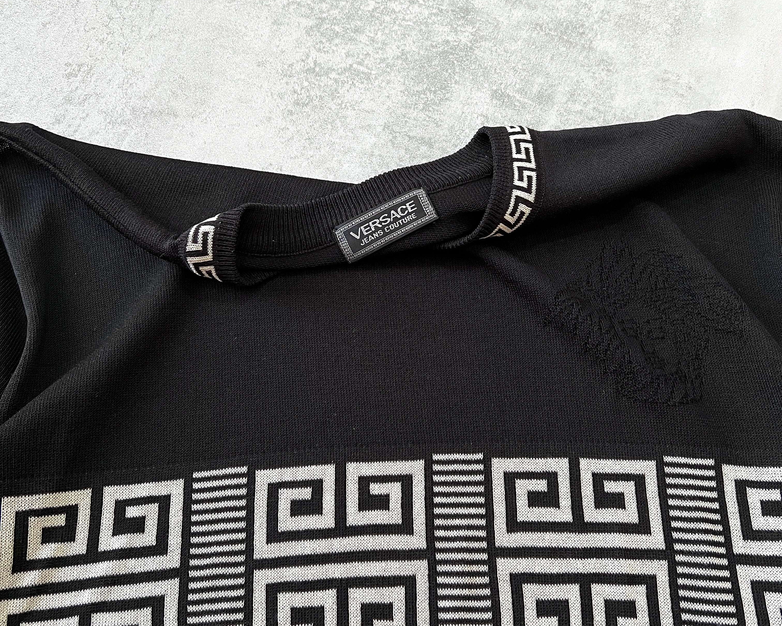 Versace 1990s women's knitted t-shirt (XL)