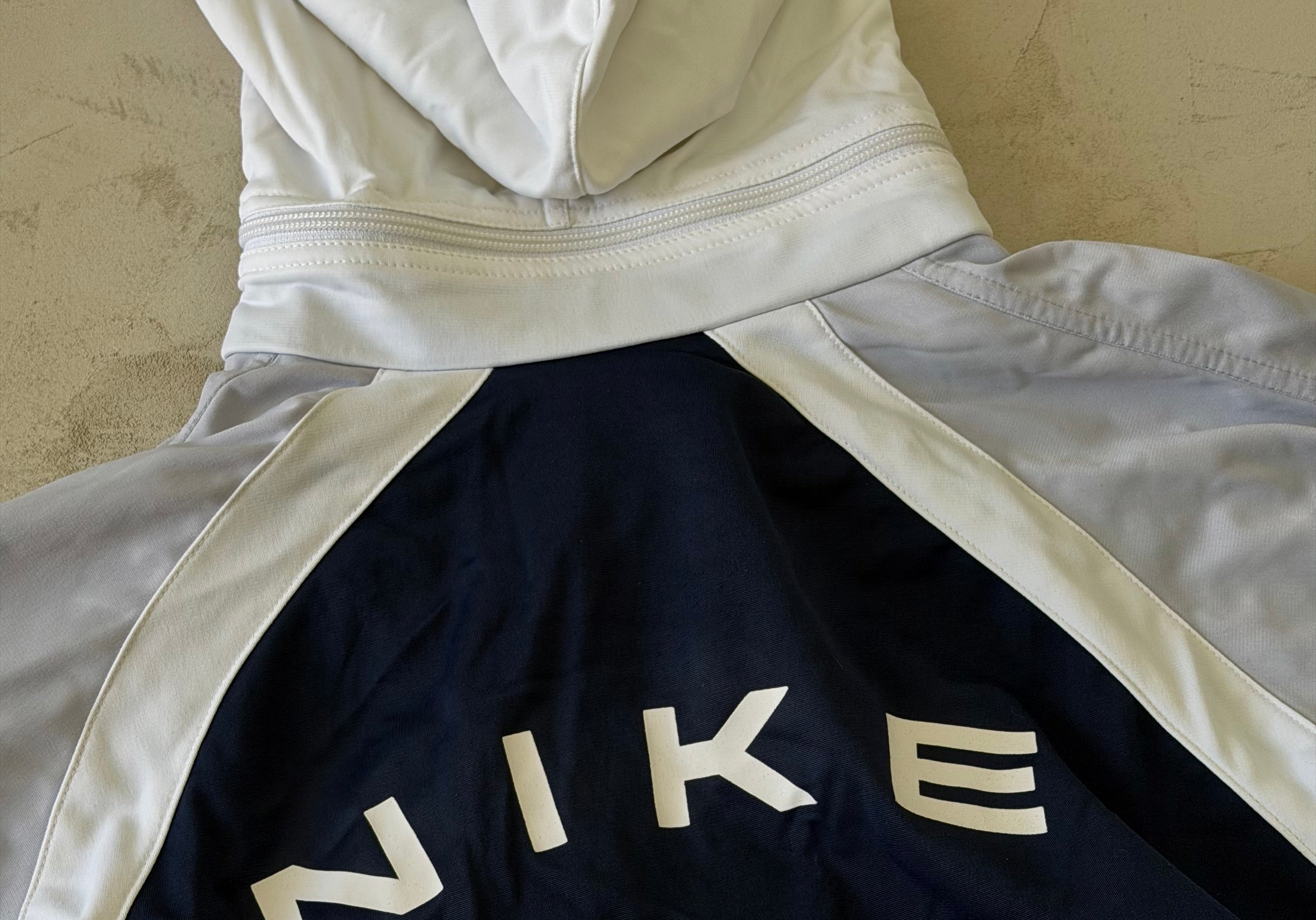 Nike zip hoodie 2000s (S)